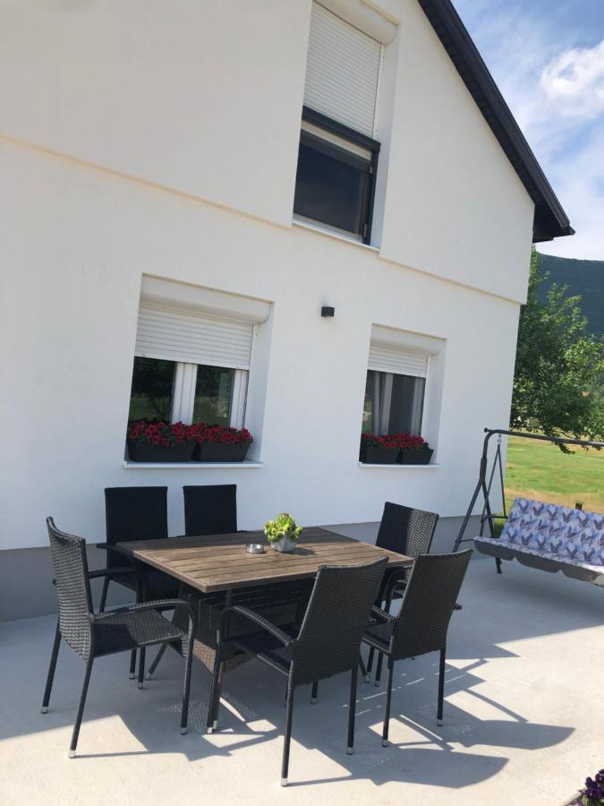 Vikendica Bruse Villa Jaklici Екстериор снимка