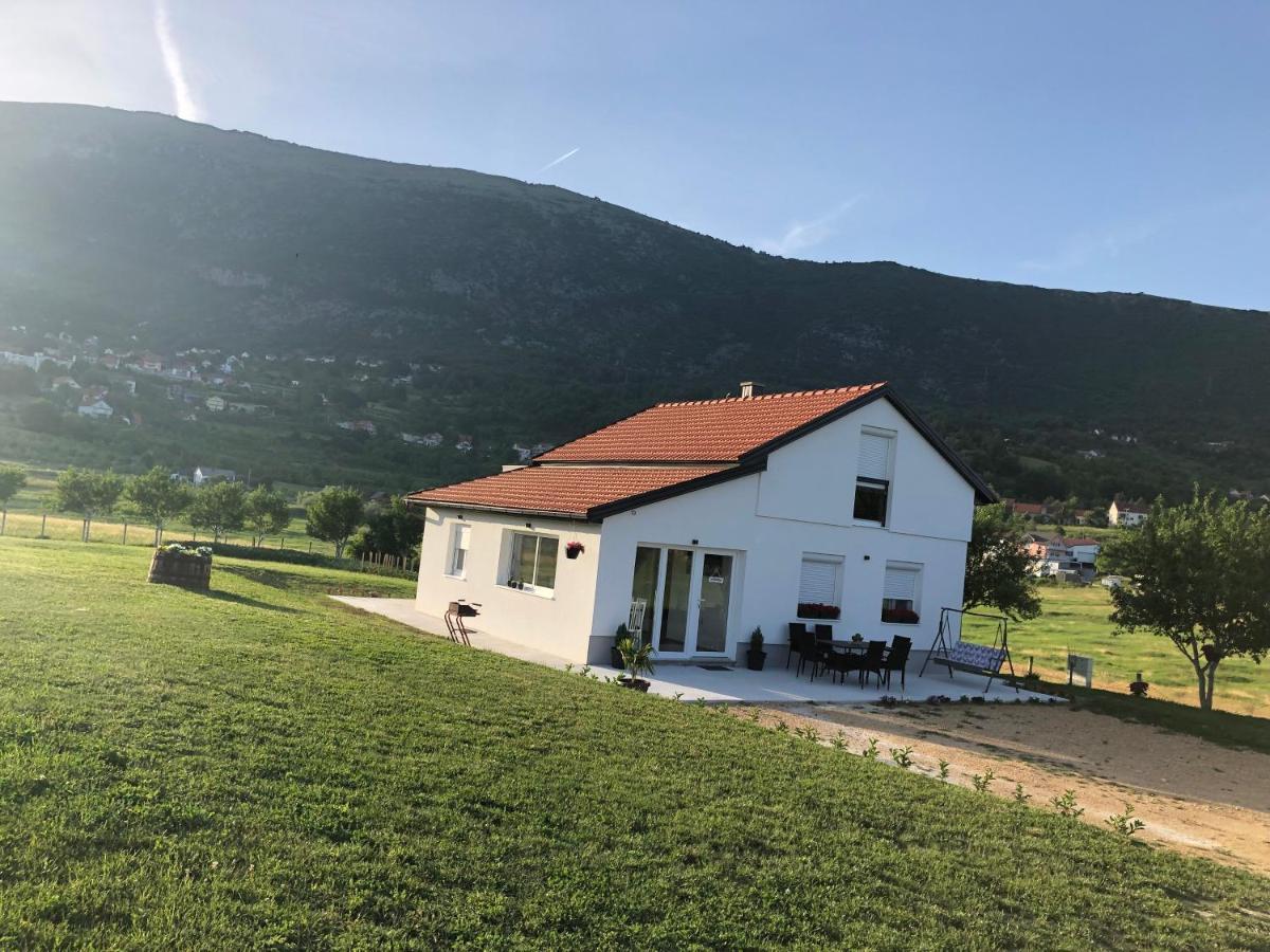 Vikendica Bruse Villa Jaklici Екстериор снимка
