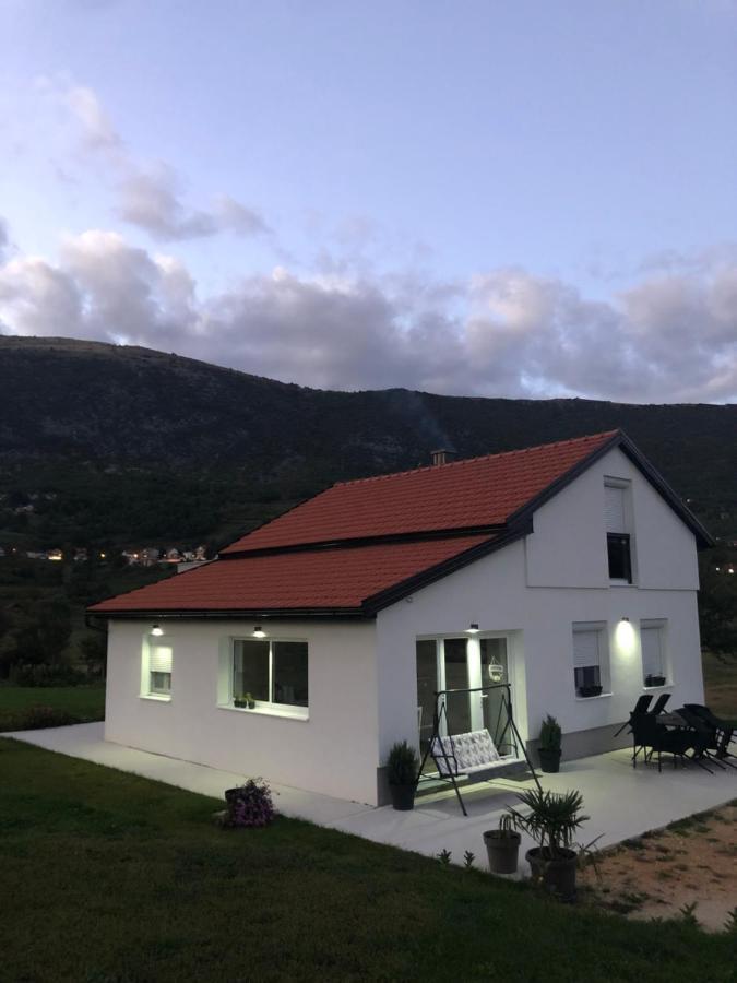Vikendica Bruse Villa Jaklici Екстериор снимка