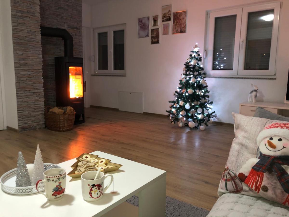 Vikendica Bruse Villa Jaklici Екстериор снимка